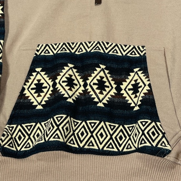 Artisanal Hoodie w/graphic global inspired design, graphic colors, streetwear - Picture 2 of 12